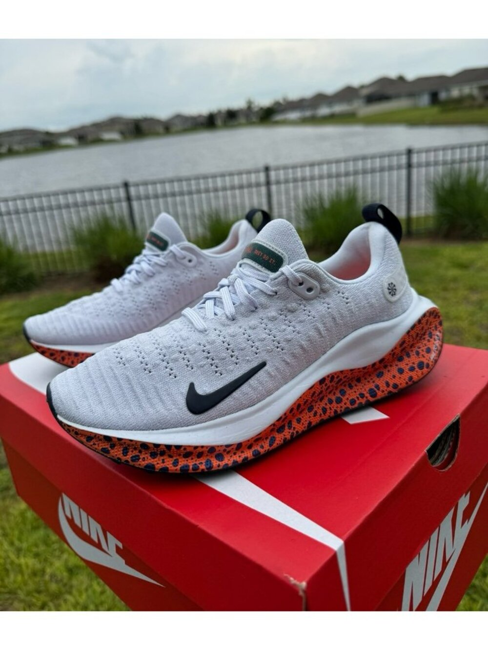 6 WOMEN'S NIKE REACTX INFINITY RUN 4 OLY FN7677-900 RUNNING SNEAKERS